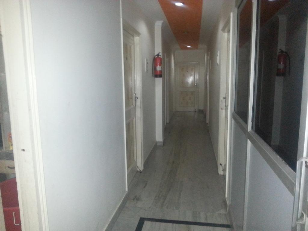 Hotel Royale Paradise Noida Exterior photo